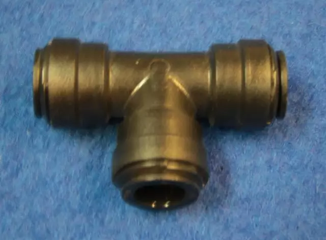 T-liitin 15mm putki/putki/putki 15mm putki/putki/putki - MUUT VESIJÄRJESTELMÄN OSAT - 460 - 2