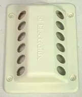 Pakoputken pää 121x89mm beige poistoilmaritilä - Jääkaappien varaosat Dometic - 2662 - 1