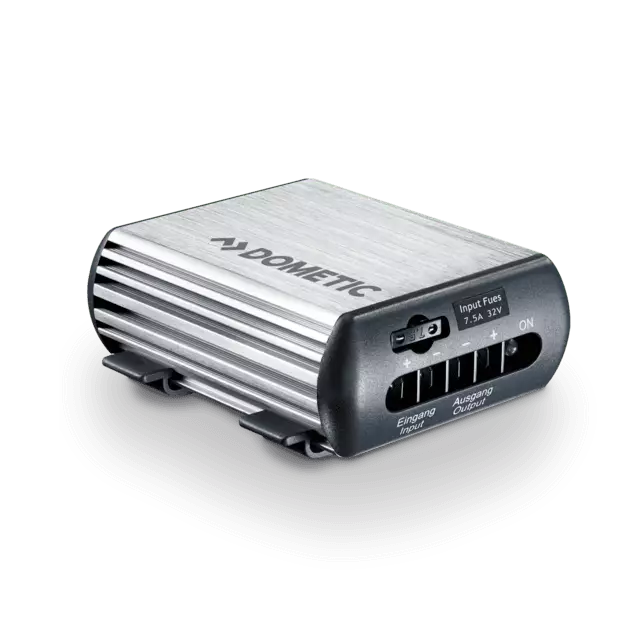 Dometic PerfectCharge DCDC 06, Jännitemuunnin, 6 A, 24 V to 12 V - Akut, laturit, akun valvonta  - 15783 - 1