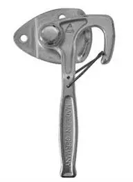 Haka hevostrailerin lastaussiltaan, oikea puoli. - Hevostrailerit/Saranat/Lavalukot/Kaasujo - 11303 - 1