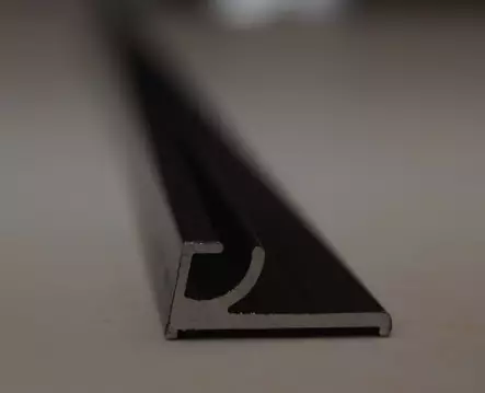 Ikkunan saranalista 2000mm, Premium 09.00.591.06.20.00.000, Polyplastic - HOBBY VARAOSAT - 9254 - 1