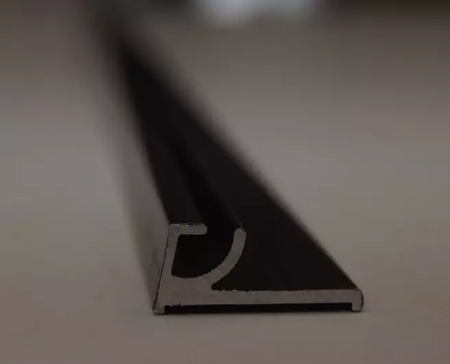 Ikkunan saranalista 2000mm, Premium 09.00.591.06.20.00.000, Polyplastic - HOBBY VARAOSAT - 9254 - 1