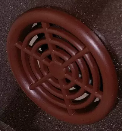 Tuuletusritilä pyöreä ruskea Ø48mm - KALUSTEIDEN TARVIKKEET - 9176 - 1