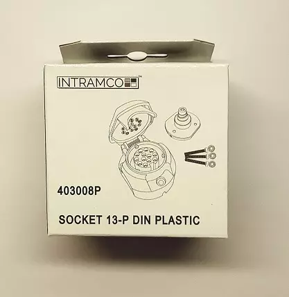 Pistorasia muovi 13-napainen pakattu Pistorasia 13-napainen - Pistokkeet/Adapterit - 10619 - 1